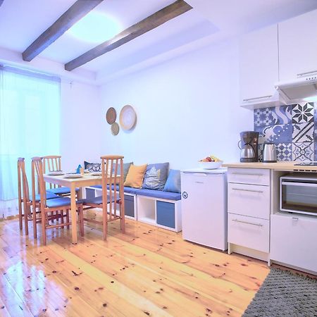 Artiesta - 5 Apartments Sofia Bagian luar foto