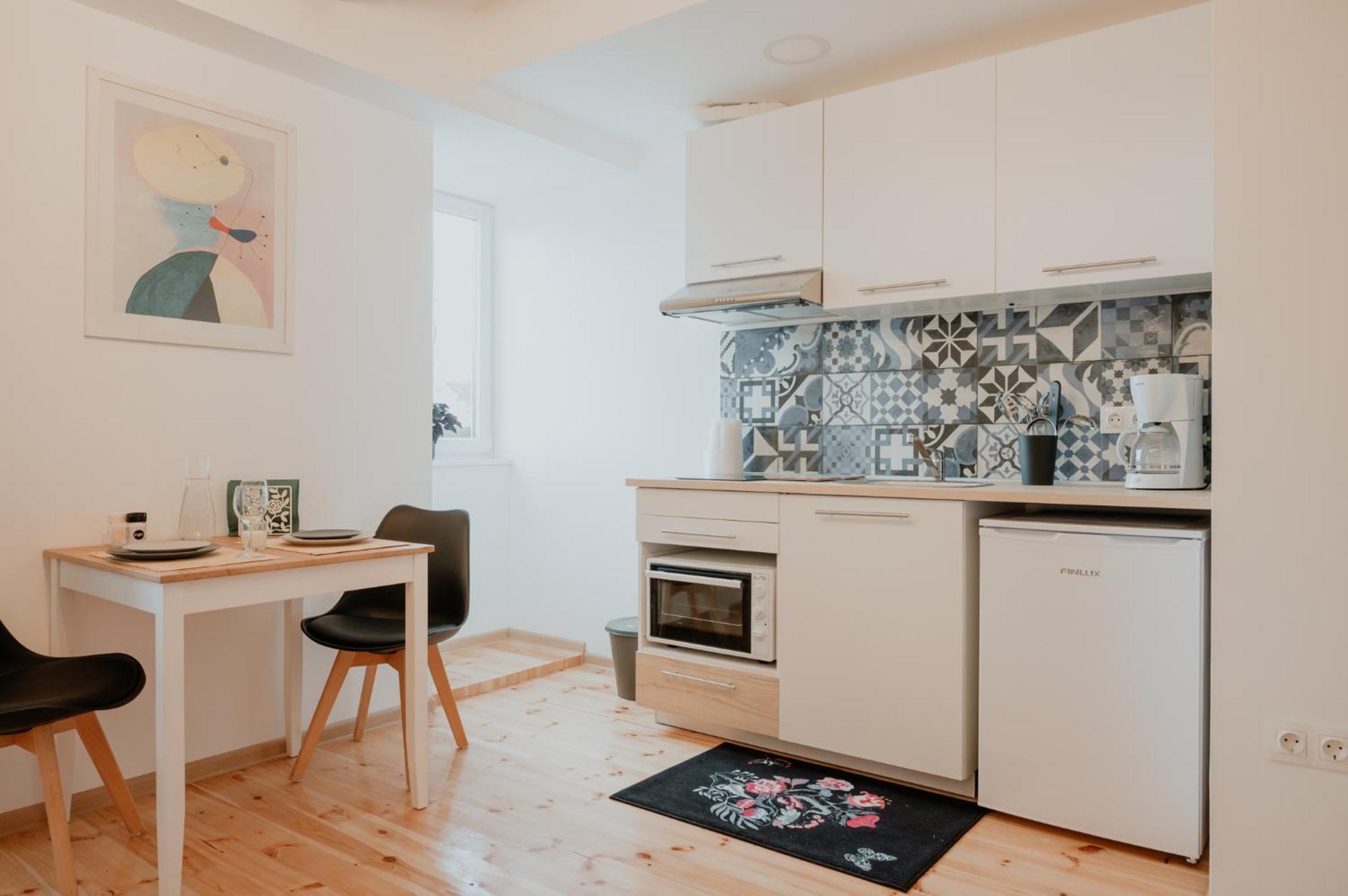 Artiesta - 5 Apartments Sofia Bagian luar foto